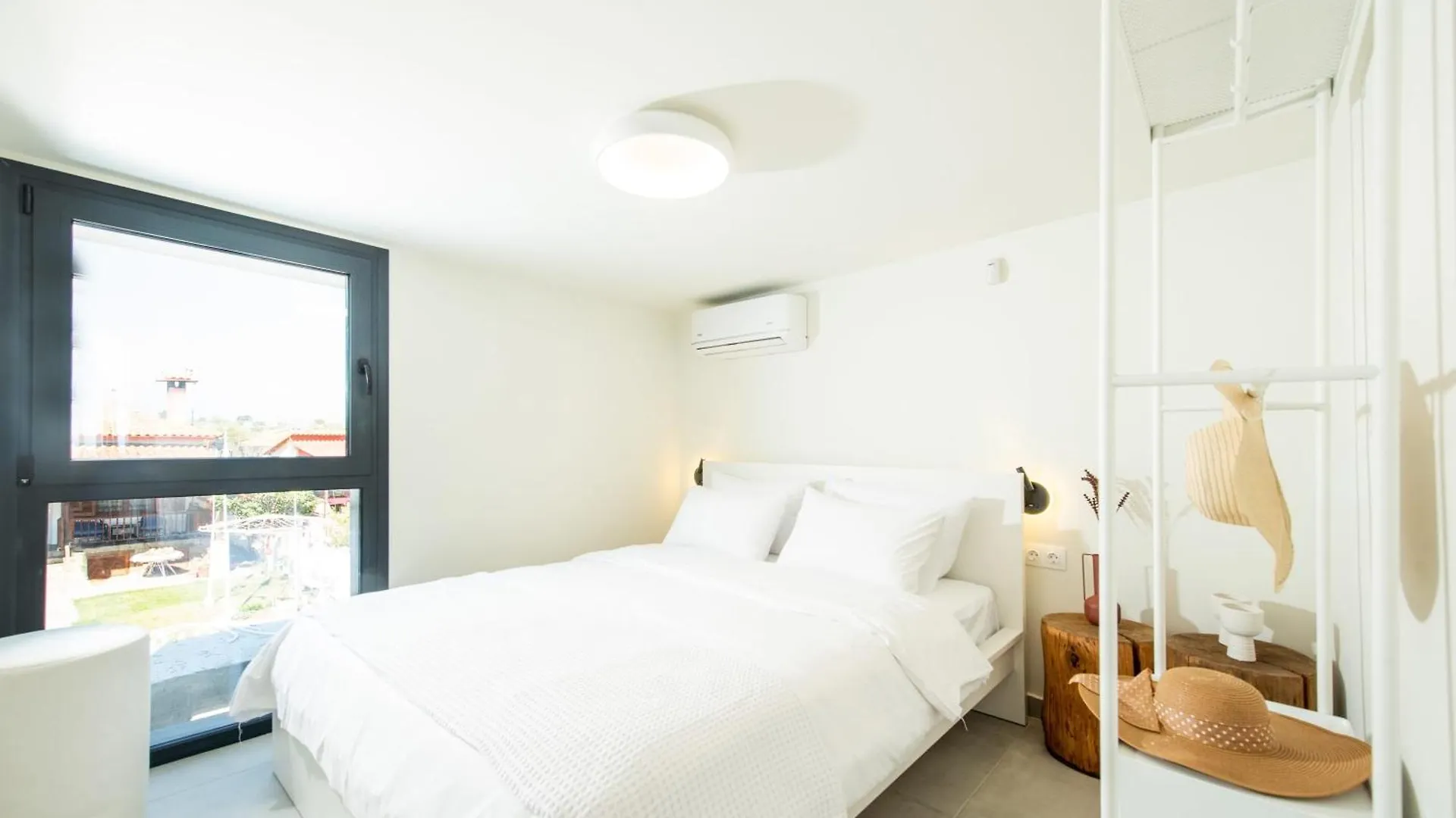 Serene Villas Halkidiki - Cfront Private Pool Nea Iraklia